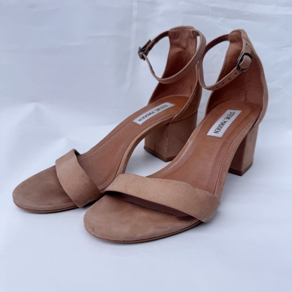 Steve Madden // ran irenee sueded leather block heels size 7